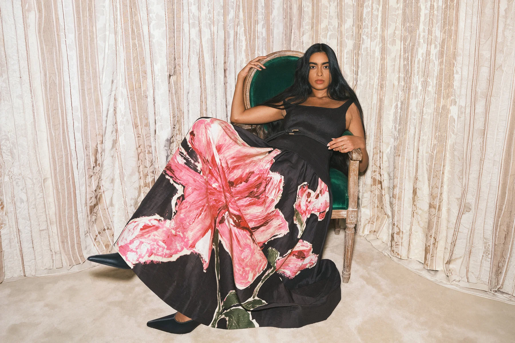 Refined Minimalism for Modern Women